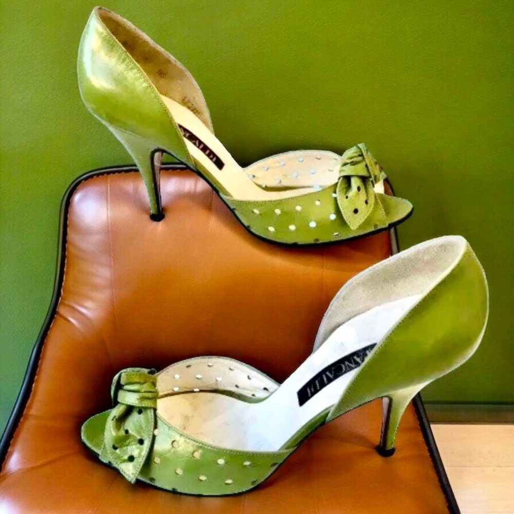 Pancaldi Vintage 90's Italy Green Leather D'Orsay Peep Toe Perforated Pump 8